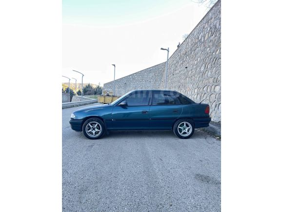 Sahibinden Opel Astra 1.6 GLS 1997 Model 