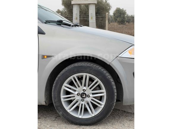 Sahibinden Renault Megane 1.6 Dynamique 2004 Model 