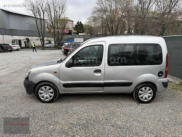 HM//MOTORS KANGO 1.5 DCİ BAKIMLI MASRAFSIZ MUEYENE YENİ KLİMALI