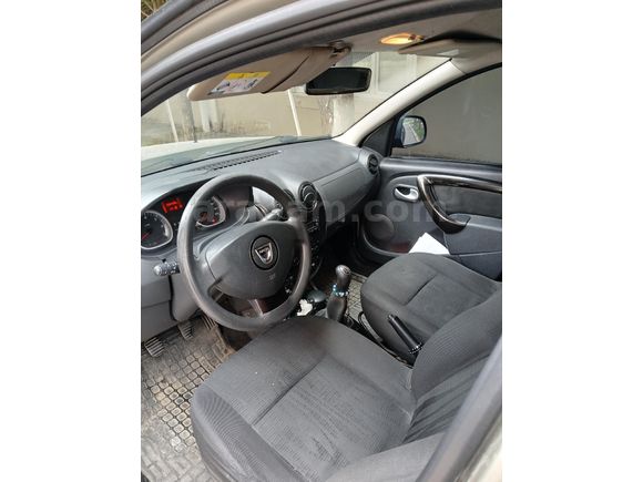 Sahibinden Dacia Duster 1.5 dCi Laureate 2012 Model Kırklareli 200.000 km Gri
