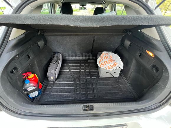 Sahibinden Citroen C4 1.6 e-HDi Confort Plus 2012 Model