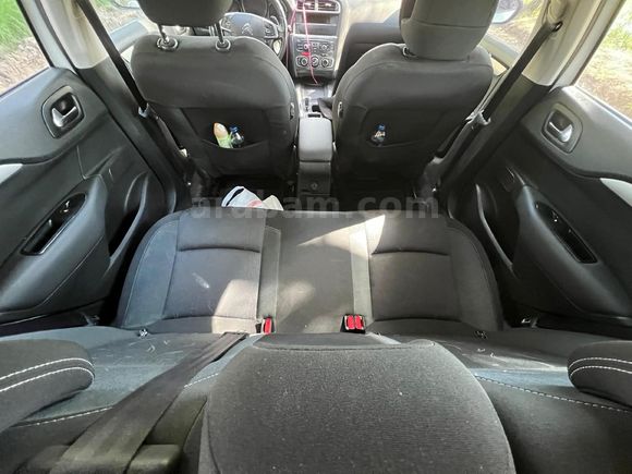 Sahibinden Citroen C4 1.6 e-HDi Confort Plus 2012 Model