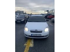 Sahibinden Hyundai Accent Era 1.5 CRDi-VGT Team 2011 Model  272.000 km Beyaz