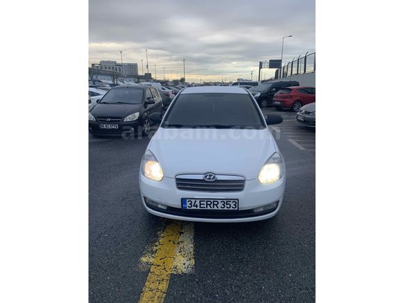 Sahibinden Hyundai Accent Era 1.5 CRDi-VGT Team 2011 Model  272.000 km Beyaz