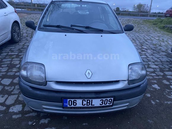 Sahibinden Renault Clio 1.6 RT 2000 Model  285.000 km Diğer