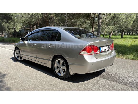 Sahibinden Honda Civic 1.6 Elegance 2007 Model Bursa 137.000 km Bej