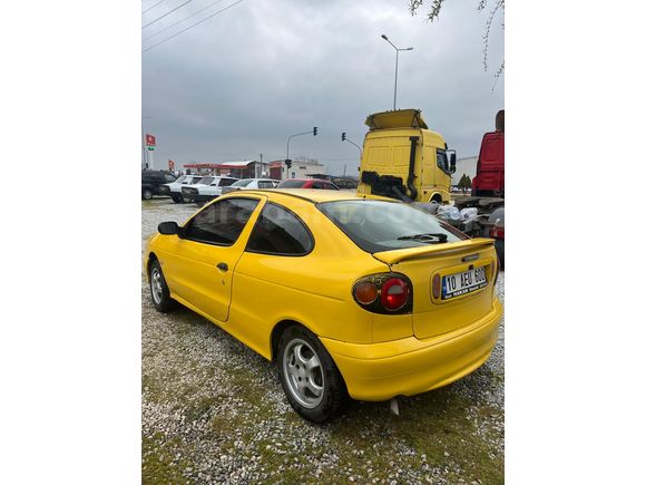 Galeriden Renault Megane 1.6 Coupe RN 1999 Model Çanakkale