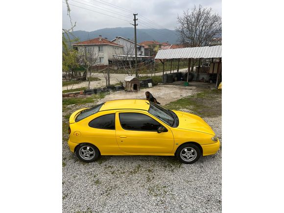 Galeriden Renault Megane 1.6 Coupe RN 1999 Model Çanakkale