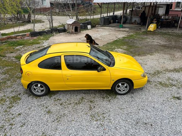 Galeriden Renault Megane 1.6 Coupe RN 1999 Model Çanakkale