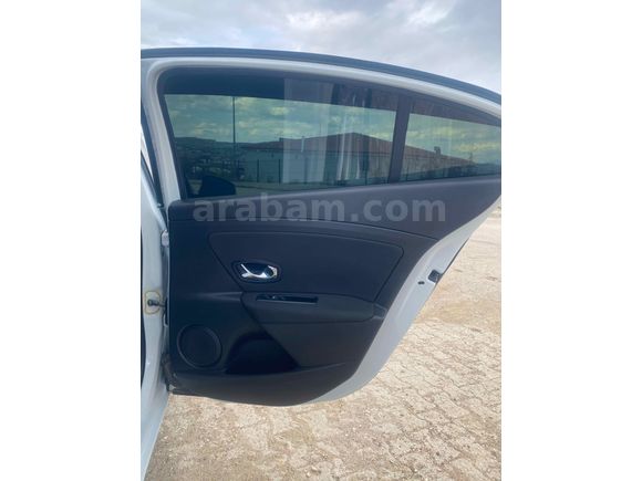 AUTOPARK”DAN Renault Fluence 1.5 dCi Touch 2015 Model Elazığ