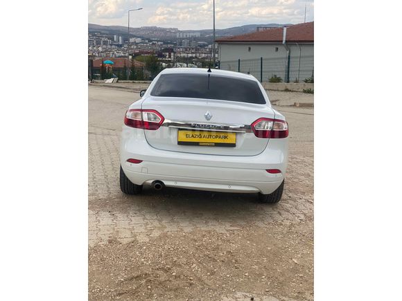 AUTOPARK”DAN Renault Fluence 1.5 dCi Touch 2015 Model Elazığ