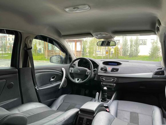 Sahibinden Renault Megane 1.5 dCi Dynamique 2011 Model  183.000 km Siyah