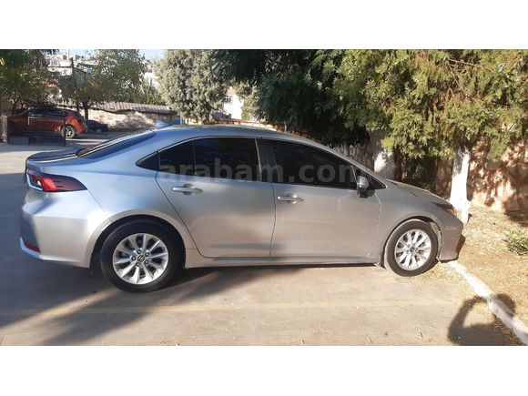 2022 TOYOTA COROLLA 1.5 DREAM MULTİDRİVE OTOMATİK
