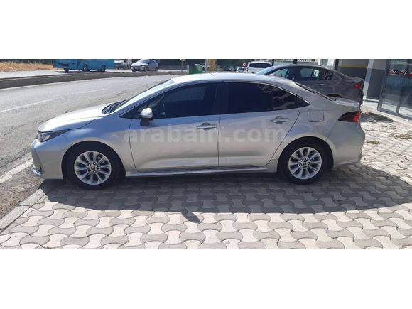 2022 TOYOTA COROLLA 1.5 DREAM MULTİDRİVE OTOMATİK