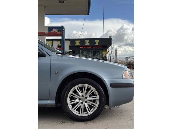 Sahibinden Skoda Octavia 1.6 Tour 2009 Model 