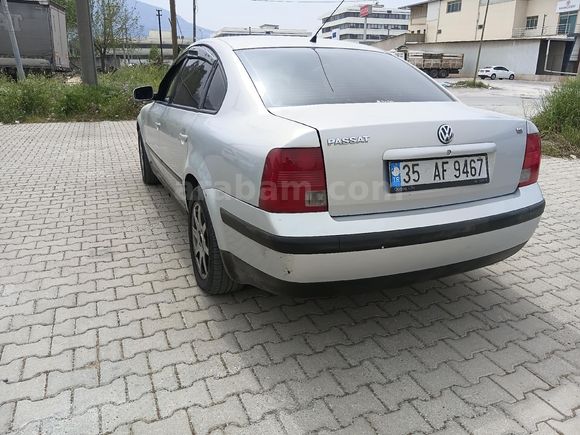 Sahibinden Volkswagen Passat 1.8 2000 Model