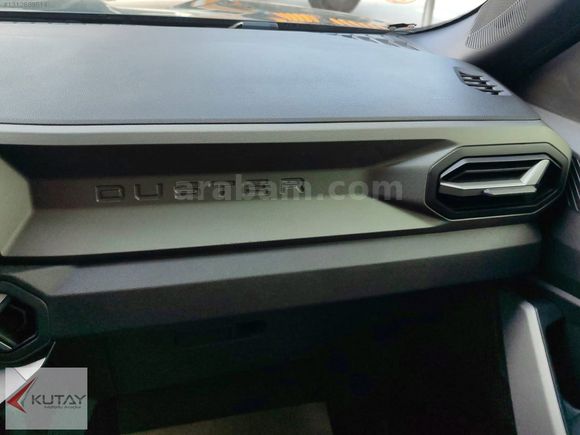 Kutay Bodrum'dan 2025 Duster Full Hybrid Otomatik %20KDV
