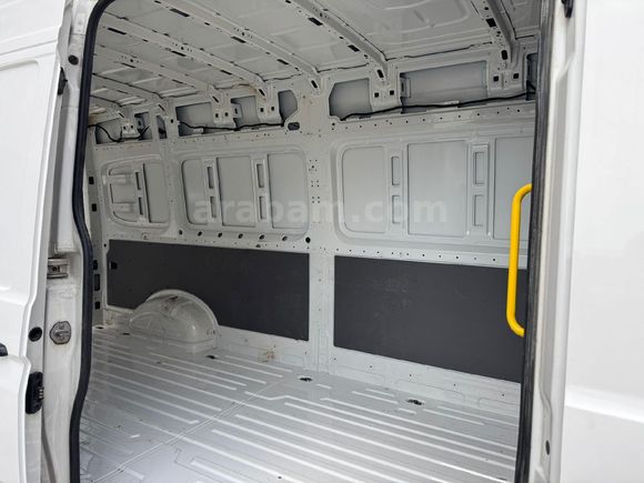 Galeriden Volkswagen Crafter 2.0 TDI Panelvan Comfortline 2021 Model İzmir