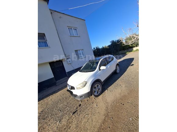Sahibinden Nissan Qashqai 1.6 Tekna Pack 2012 Model otomatik vites