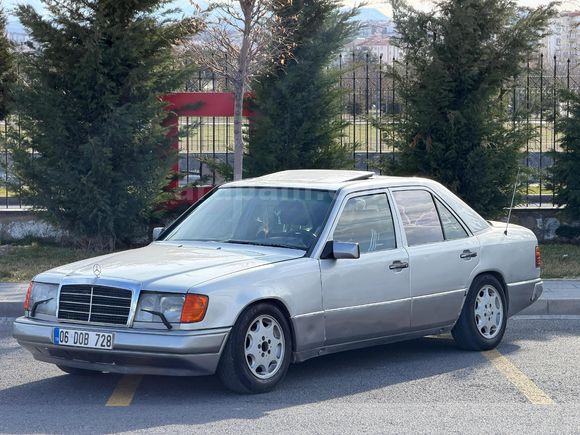 full+full sanruflu Mercedes - Benz 200 E otomatik 1989 Model