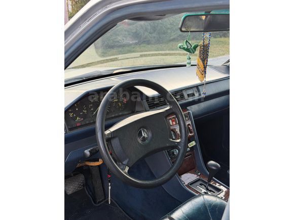 full+full sanruflu Mercedes - Benz 200 E otomatik 1989 Model