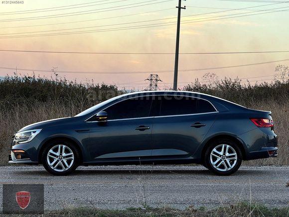 2017 RENAULT MEGANE 1.6 **38 BİN KM**İLK ELDEN**TESLA EKRAN