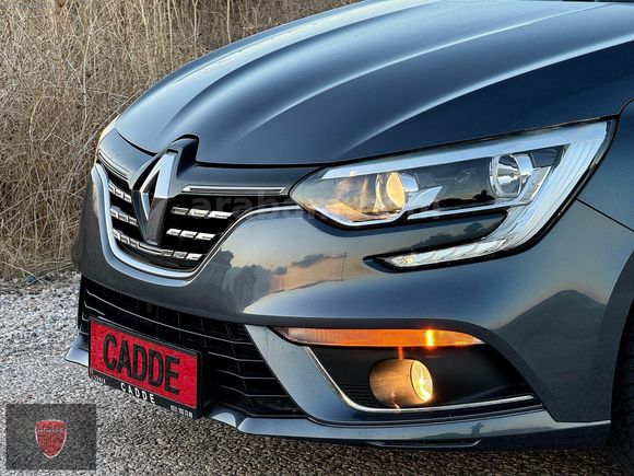 2017 RENAULT MEGANE 1.6 **38 BİN KM**İLK ELDEN**TESLA EKRAN