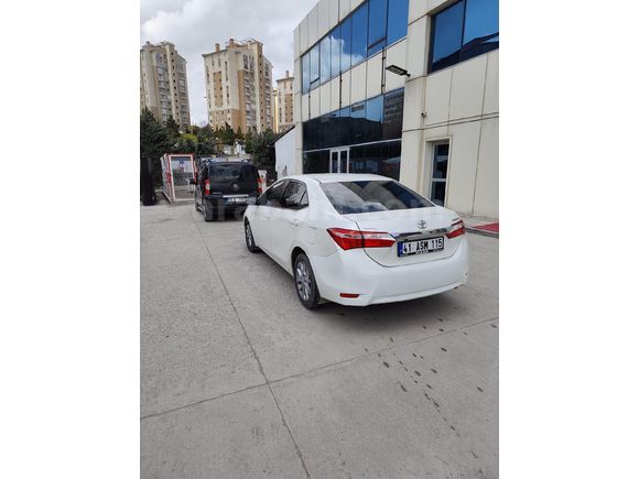 Sahibinden Toyota Corolla 1.6 Advance 2014 Model