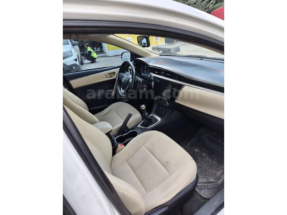 Sahibinden Toyota Corolla 1.6 Advance 2014 Model