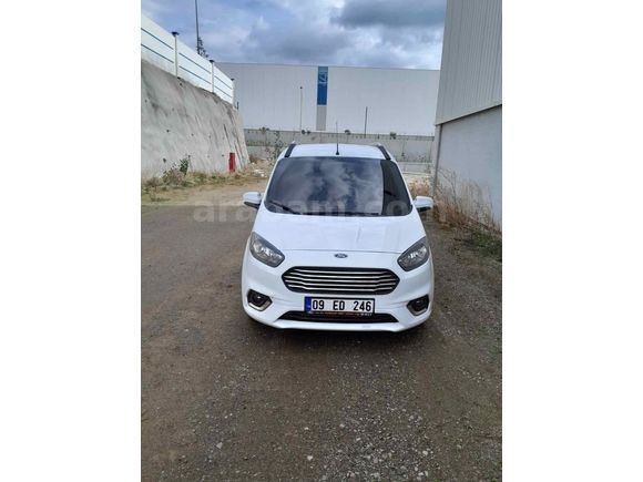 Sahibinden Ford Tourneo Courier 1.5 TDCi Delux 2020 Model 