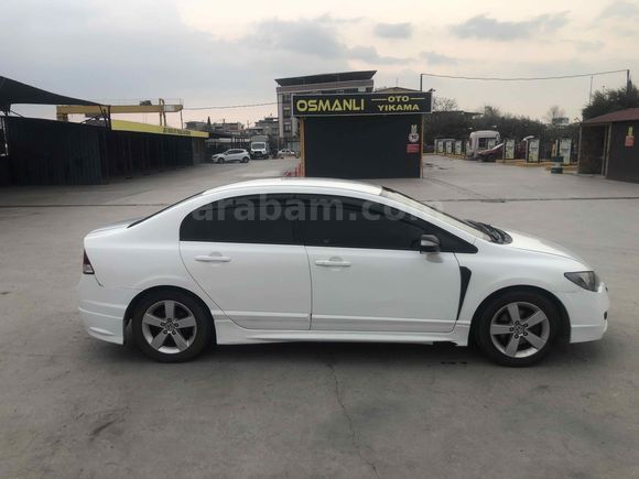 Sahibinden Honda Civic 1.6i VTEC Premium 2012 Model 