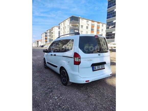 Sahibinden Ford Tourneo Courier 1.5 TDCi Titanium Plus 2022 Model 