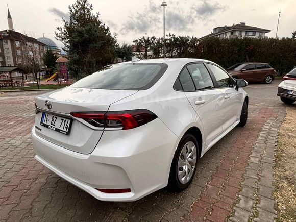 Sahibinden Toyota Corolla 1.5 Vision Plus 2025 Model 