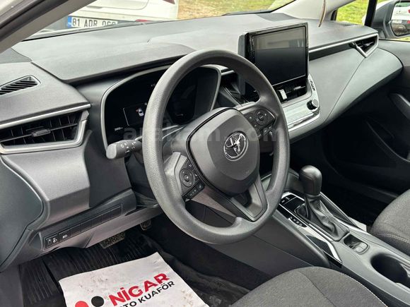 Sahibinden Toyota Corolla 1.5 Vision Plus 2025 Model 