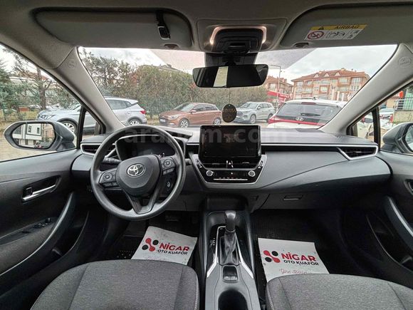 Sahibinden Toyota Corolla 1.5 Vision Plus 2025 Model 