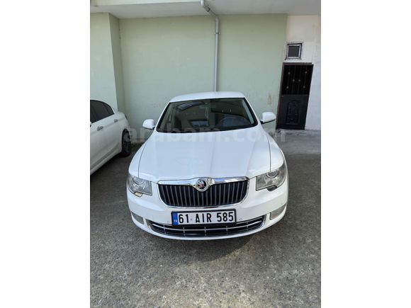 Sahibinden Skoda SuperB 1.6 TDI Comfort 2012 Model 