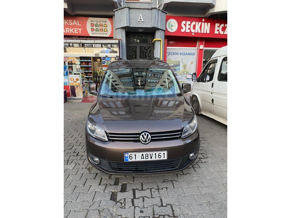 Memurdan Volkswagen Caddy 1.6 TDI Comfortline 2012 Model 2 parça lokal  işaretli olan kadar yer boyalı görmek için fotoğraflar kısmına bakın