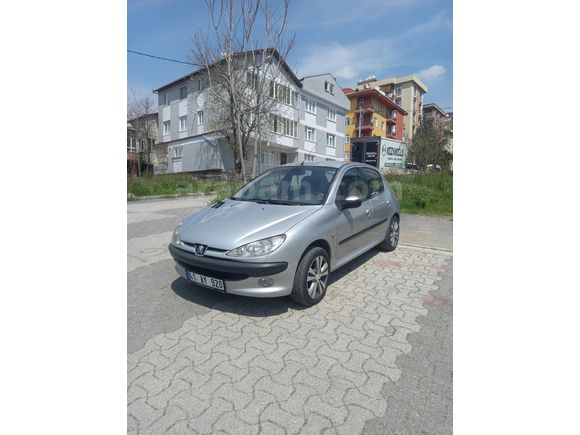 ikinci Sahibinden 206 1.4 16 valf