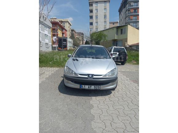 ikinci Sahibinden 206 1.4 16 valf