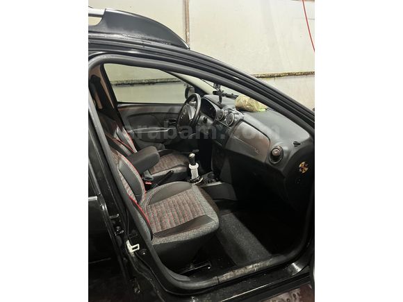 Sahibinden Dacia Sandero 1.5 dCi Stepway 2013 Model