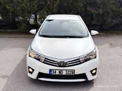 Sahibinden Toyota Corolla 1.4 D-4D Premium 2015 Model  169.000 km Beyaz