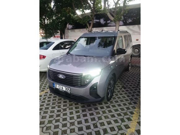 Sahibinden Ford Tourneo Courier 1.5 EcoBlue Titanium 2024 Model