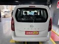 Galeriden Opel Combo 1.5 CDTI Essential 2025 Model İstanbul 8.785 km Beyaz