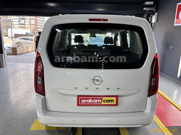 Galeriden Opel Combo 1.5 CDTI Essential 2025 Model İstanbul 8.785 km Beyaz