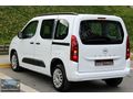 Galeriden Opel Combo 1.5 CDTI Essential 2025 Model İstanbul 8.785 km Beyaz