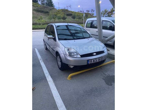 Sahibinden Ford Fiesta 1.4 Comfort 2005 Model 