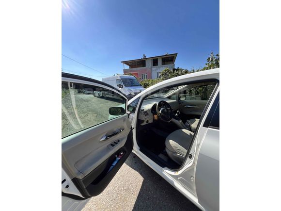 Sahibinden Toyota Auris 1.6 Elegant 2010 Model 