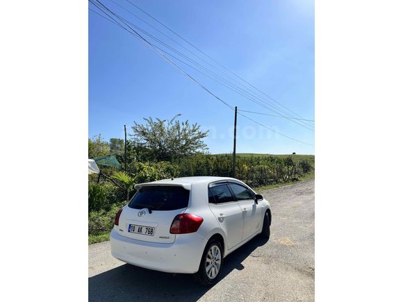 Sahibinden Toyota Auris 1.6 Elegant 2010 Model 
