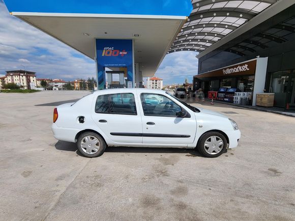 Sahibinden Renault Clio 1.4 Authentique 2007 Model  379.000 km Beyaz