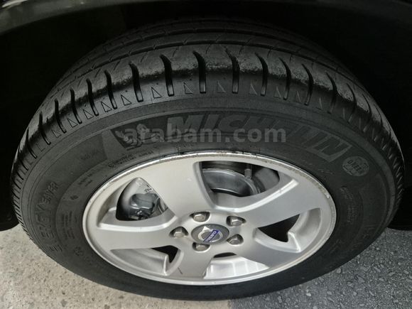 2009 BOYASIZ İLK ELDEN EMSALSİZ VOLVO S40 1.6 D 120 BİN KM'DE 109 HP